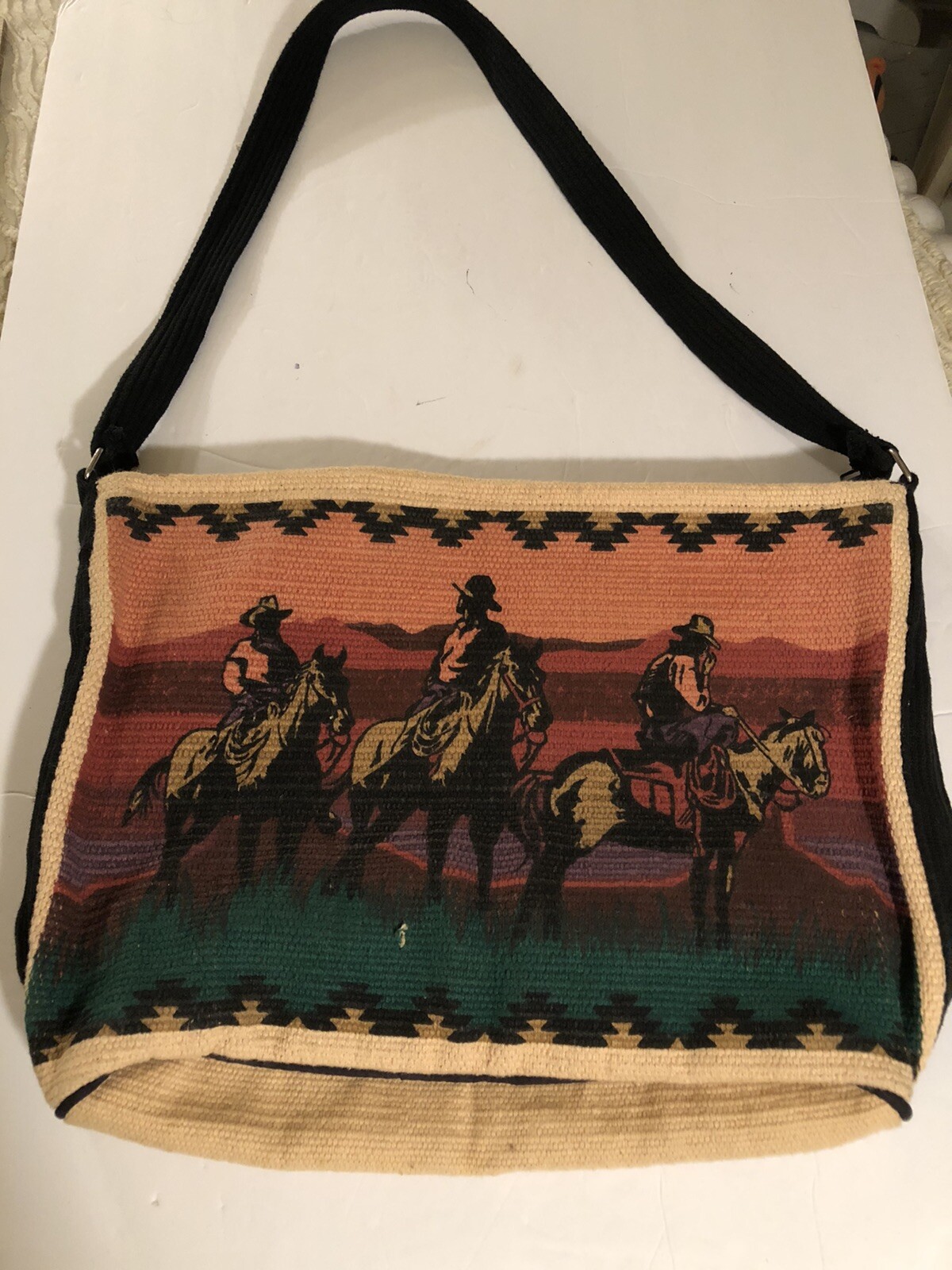 Picture 1 of 24