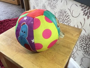 in the night garden sensor ball