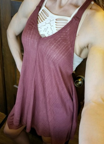 BARELY WORN! BUCKLE, BILLABONG, Plumberry, Handkerchief Halter Tank Top, XS - Bild 5 von 12