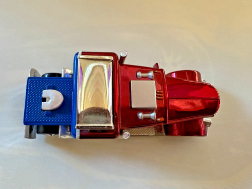 Hot Wheels RLC CONVOY CUSTOM Larry Wood Design #1632/5597 - Picture 8 of 9