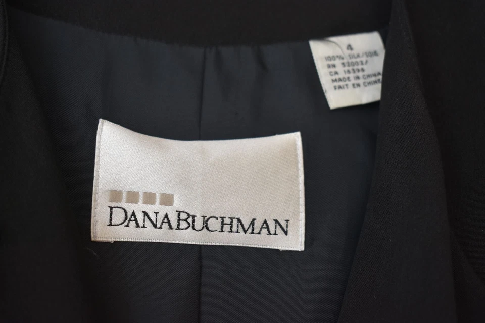 Chaqueta abotonada vintage de seda negra Dana Buchman talla grande para mujer con bolsillos 4 Foto 4 de 4