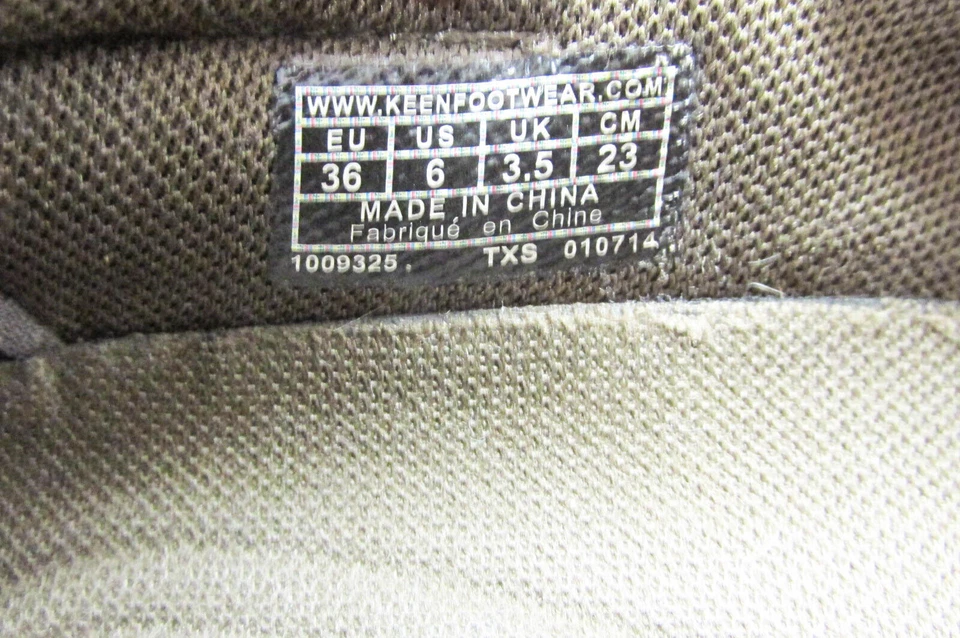 Zapatos para mujer Keen Concord talla 6M marrón mocasín para caminar atléticos usados en muy buena calidad Foto 3 de 4