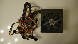 Gaming PC Netzteil ARLT MPT-5512P ATX Netzteil 550 Watt