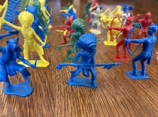 Vtg Cowboys Indians Lot 56 Plastic Color Red Yellow Green Toy Soldiers Figures