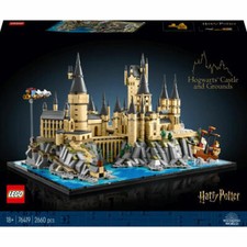 LEGO Harry Potter Château de Poudlard avec terrain du château 2660-pièces kit...