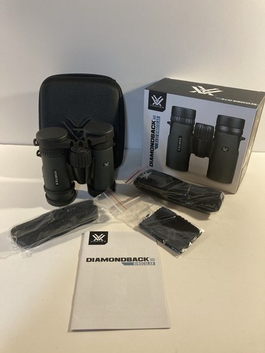 Vortex 8x32 Diamondback HD Roof Prism Binoculars - Picture 1 of 7
