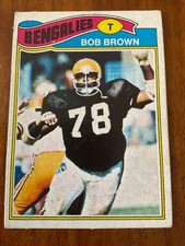 various 1977 Topps Mexican football cards priced under $20 numbers 229-528