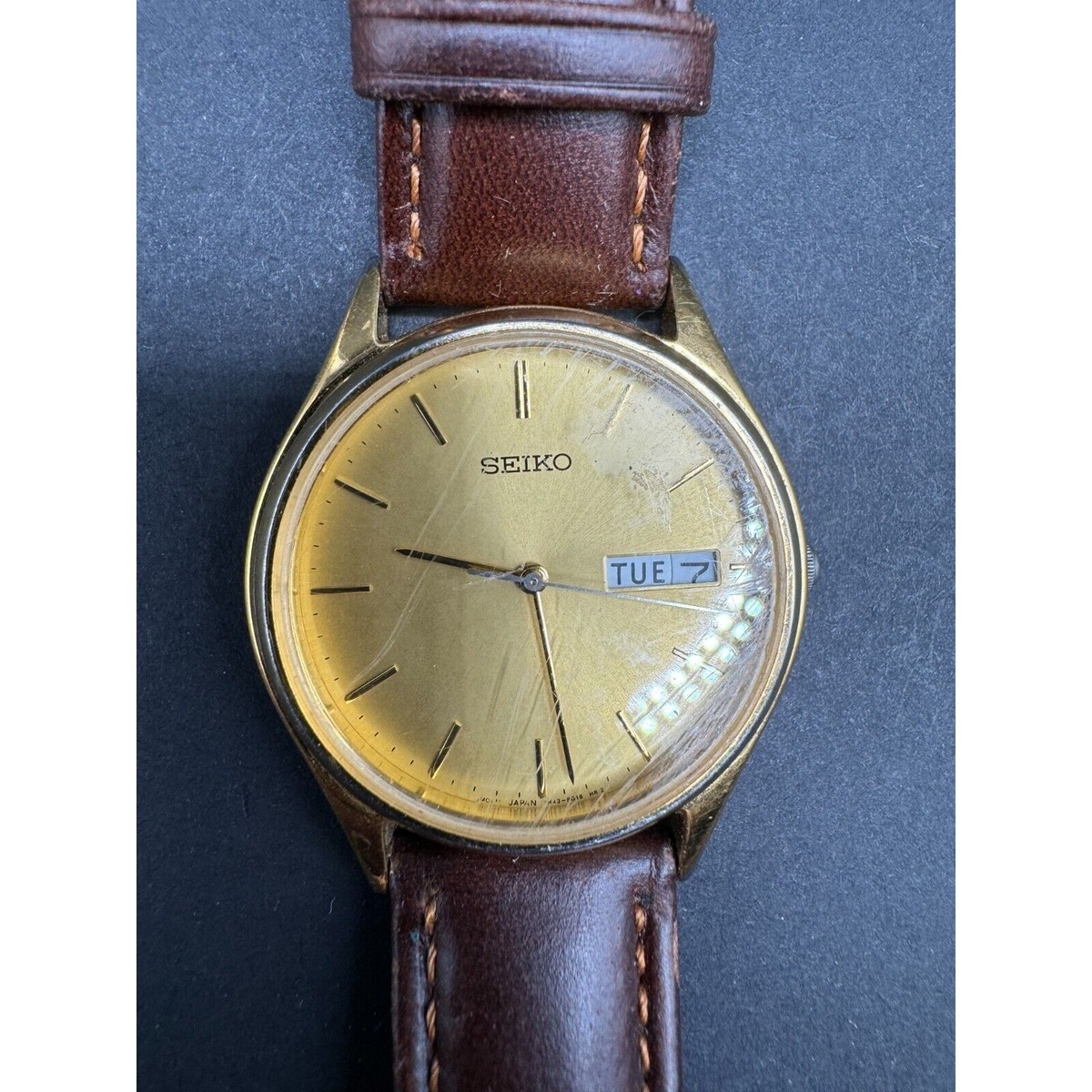 Vtg Seiko 7N43-8A99 Men's Watch Quartz Gold Tone Water Resistant