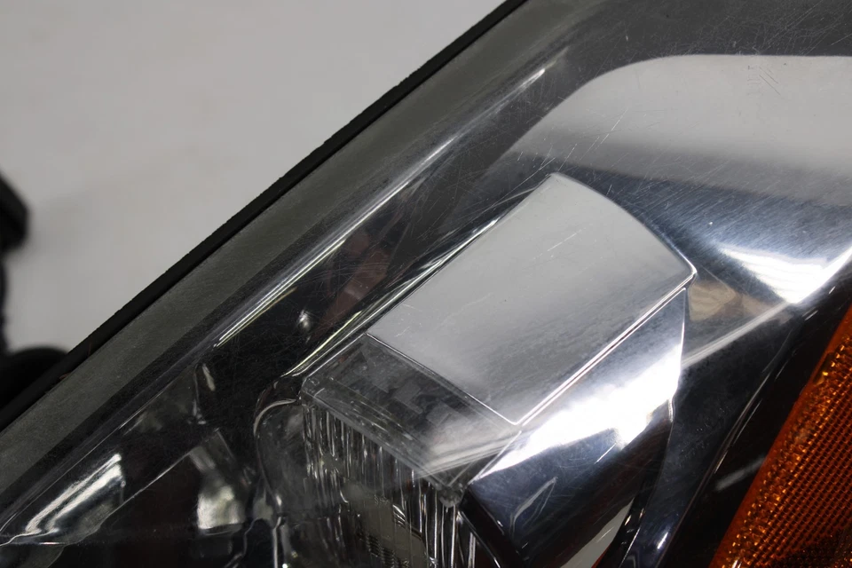 Conjunto de faros izquierdos Cadillac XLR 2004-2005 10349881 OEM NI20 Foto 3 de 4