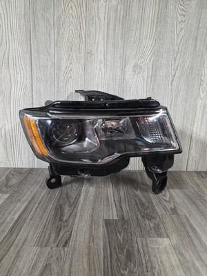 Eagle Eyes Headlight CS404-B001R LH For Jeep Grand Cherokee Passenger Left Side