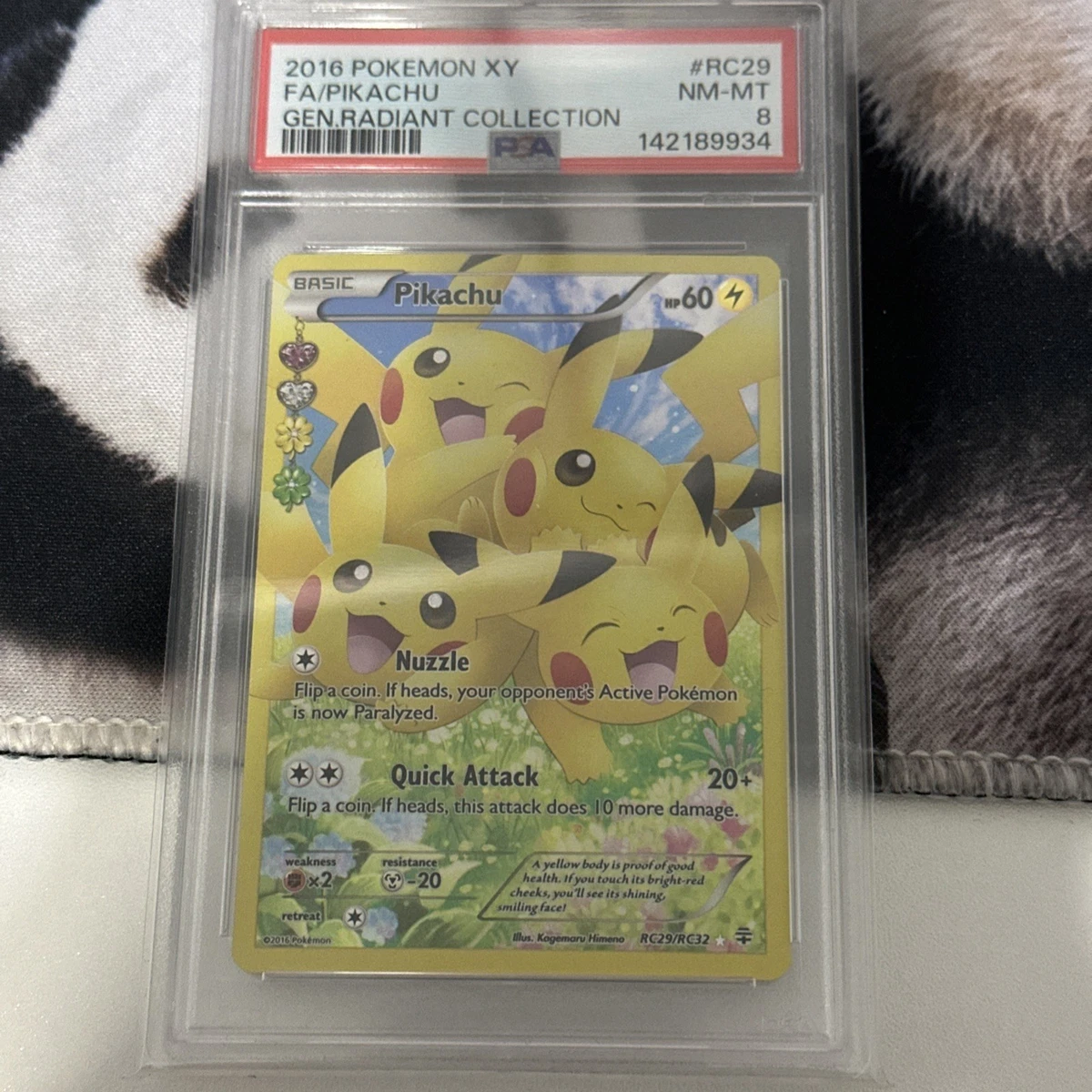 Preços baixos em Jogos de cartas individuais colecionáveis Pikachu