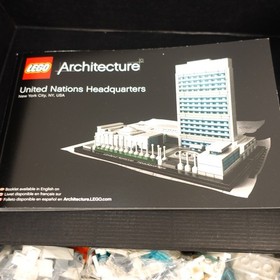 LEGO Architecture United Nations Headquarters 21018 Landmark Series Complete Set