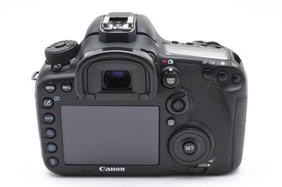 Canon EOS 7D Mark II Digital SLR Camera with 75-300mm Lens Set