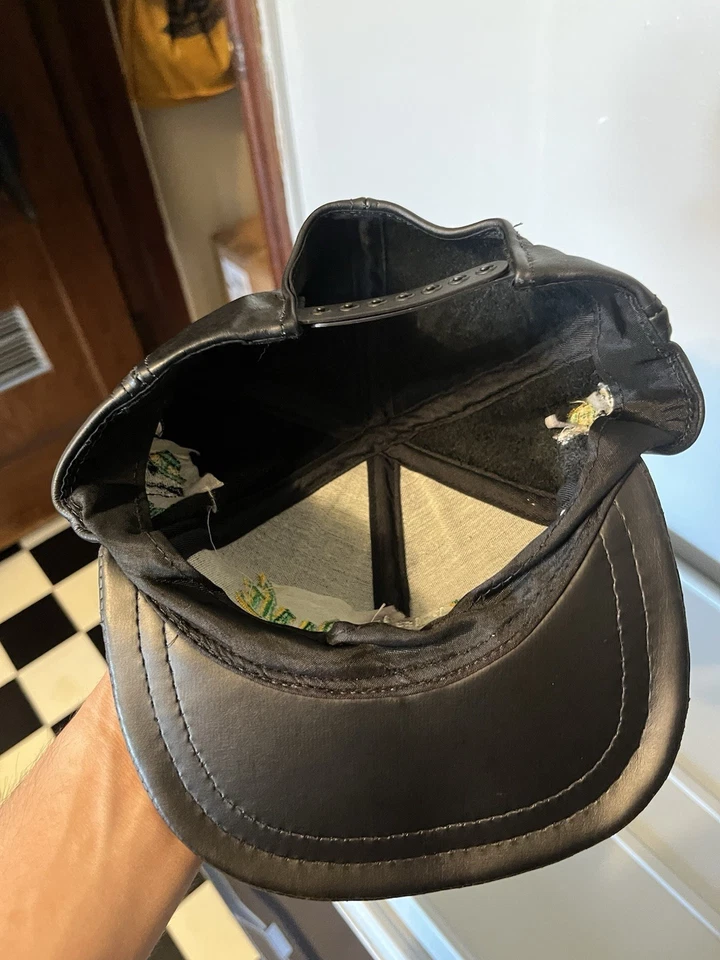 Snapback irlandês de couro vintage Notredame. - Imagem 3 de 4