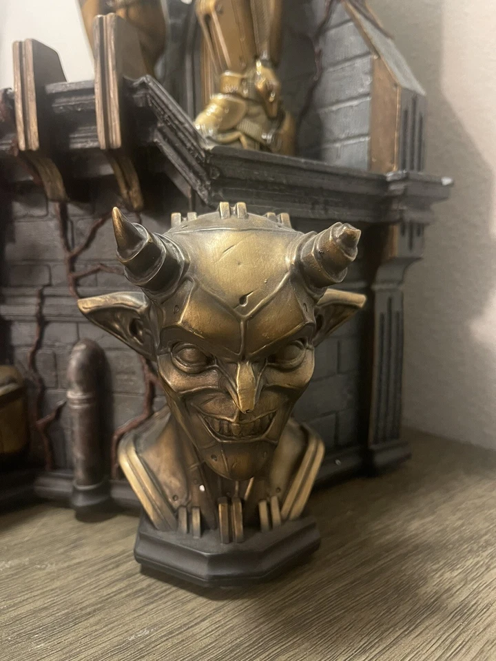 237/500 Prime 1 STUDIO BATMAN BEYOND Gold 1:3 Arkham Knight -Pronto para enviar - Imagem 4 de 4