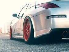 Cars nissan 350z on road Desk Mat Stitched