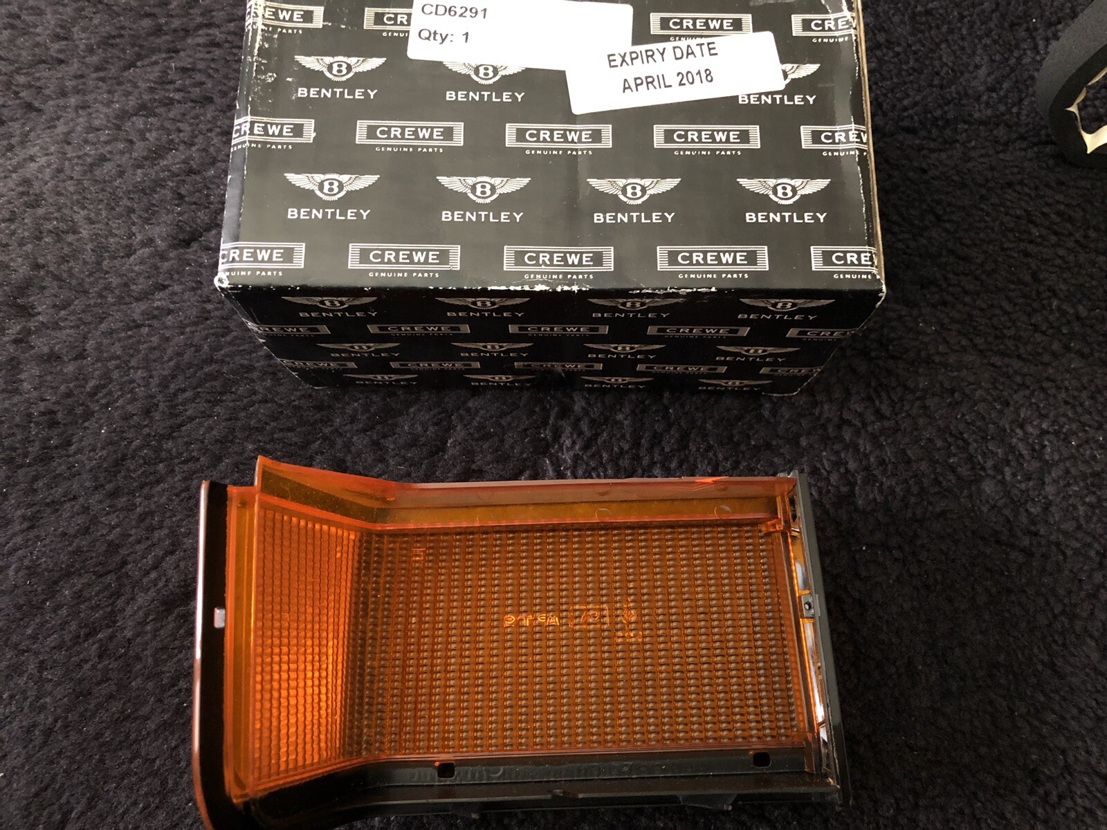 Rolls-Royce Bentley 1981-98 Rear Amber Signal Lens RH Right Side CD6291 NEW OEM