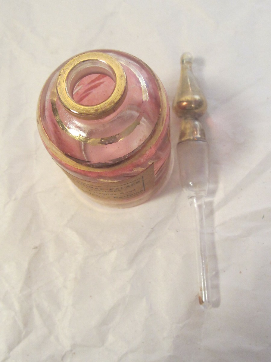 VINTAGE SHAHINAZ- PALACE PERFUME BOTLLE / PYRAMIDS ROUD / CUT