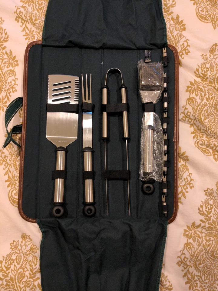 Picnic At Ascot Kirk Herbstriet Autographed Ultimate Tailgate BBQ Set. New! - Image 4 of 4