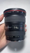 Canon EF 17-40mm f/4L USM Ultra-Wide-Angle Zoom Lens for Canon EF-Mount -95% New