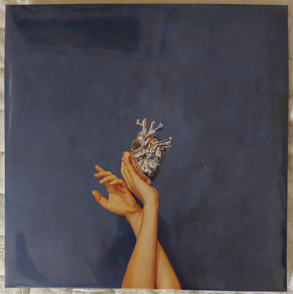 Aurora - What Happened To The Heart? Pt1 Red/blue colored vinyl and Pt.2 limited - Bild 2 von 4