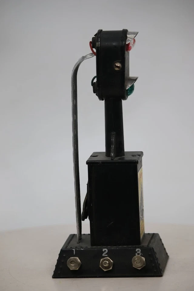 Vintage Marx O Scale Automatic Block Signal Red/Green Lights Tested Works - Image 4 of 4