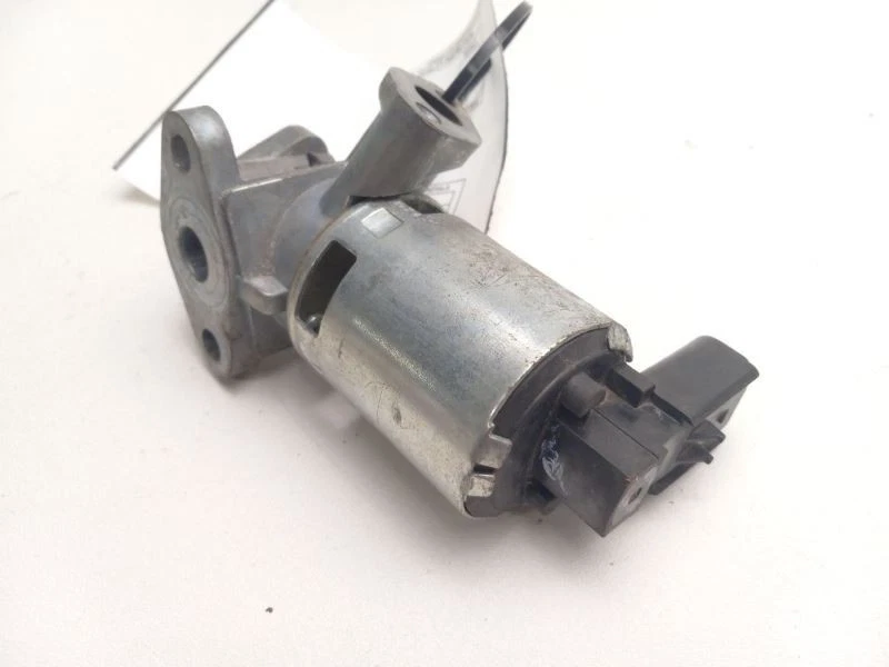 Dodge Avenger 2008 válvula EGR Foto 3 de 4