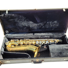 Selmer Bundy Bb Tenor Saxophone Vintage with Case AS IS for Parts or Repair Only