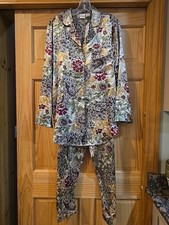VTG Sophia by Delicates Paisley Floral 2 PC Satin Pajamas Lounge Set-Size M