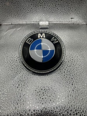 BMW X3 E83 trunk emblem bage OEM logo used 04 05 06 07 08 09