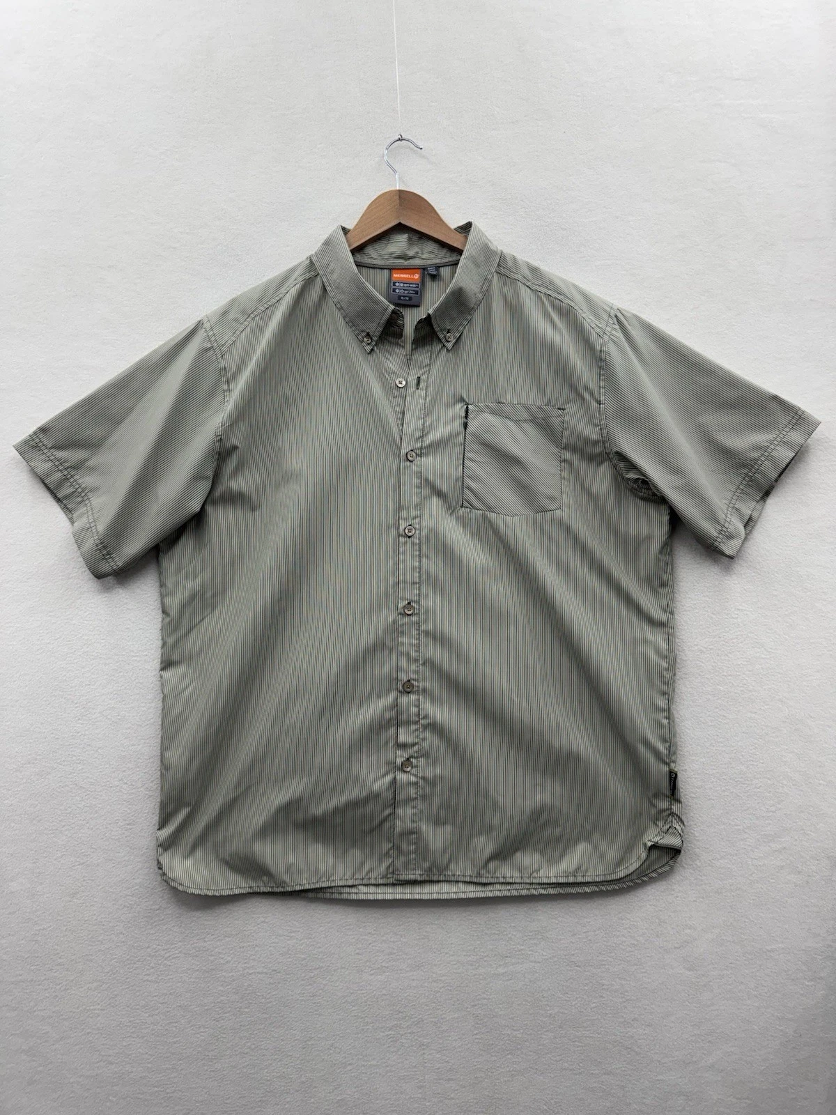 Merrell Mens XL Opti Wick UPF 20+ Short Sleeve Hiking Shirt Striped