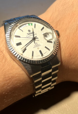 Gorgeous Automatic Titoni Cosmo King Day-date 737-380 (25J)