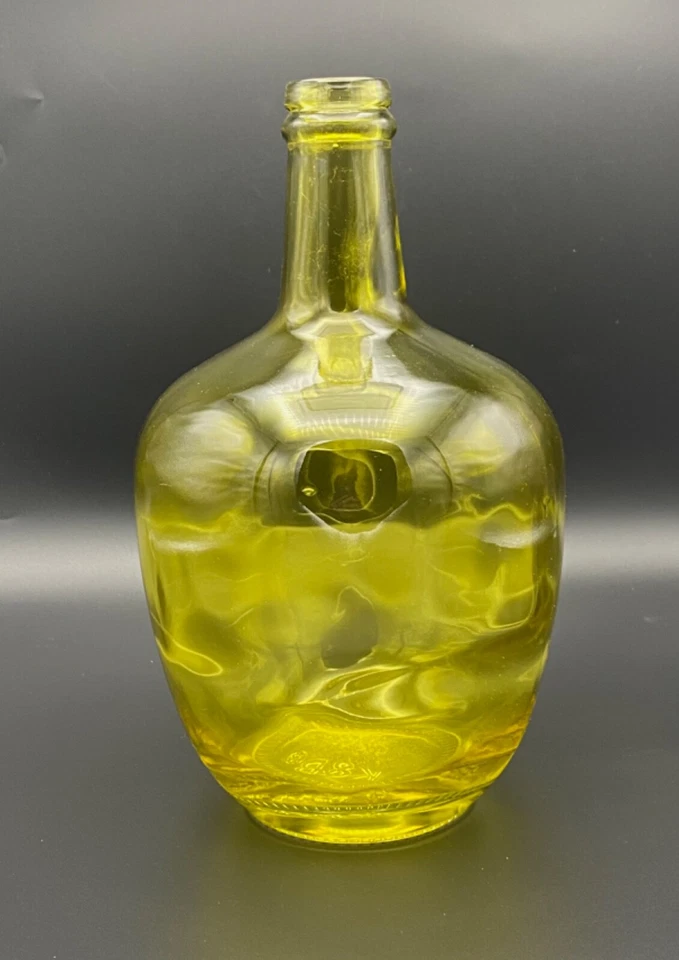 Botella pequeña de vidrio artístico amarillo con forma de Demi John 26,5 cm - Imagen 2 de 3