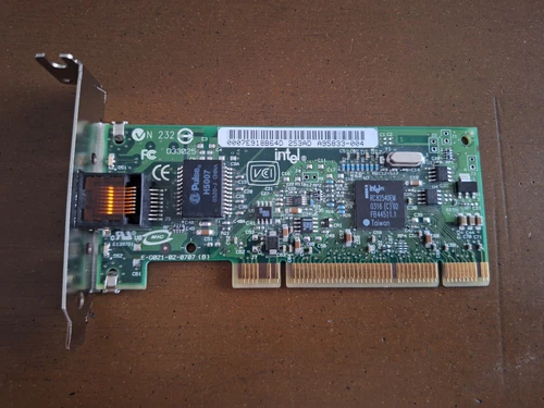 Carte Réseau Intel PRO/1000 MT PCI 10/100/1000 Base-T