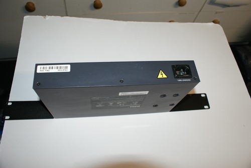 Dell PowerConnect 2216 16-Port Switch - Picture 5 of 8