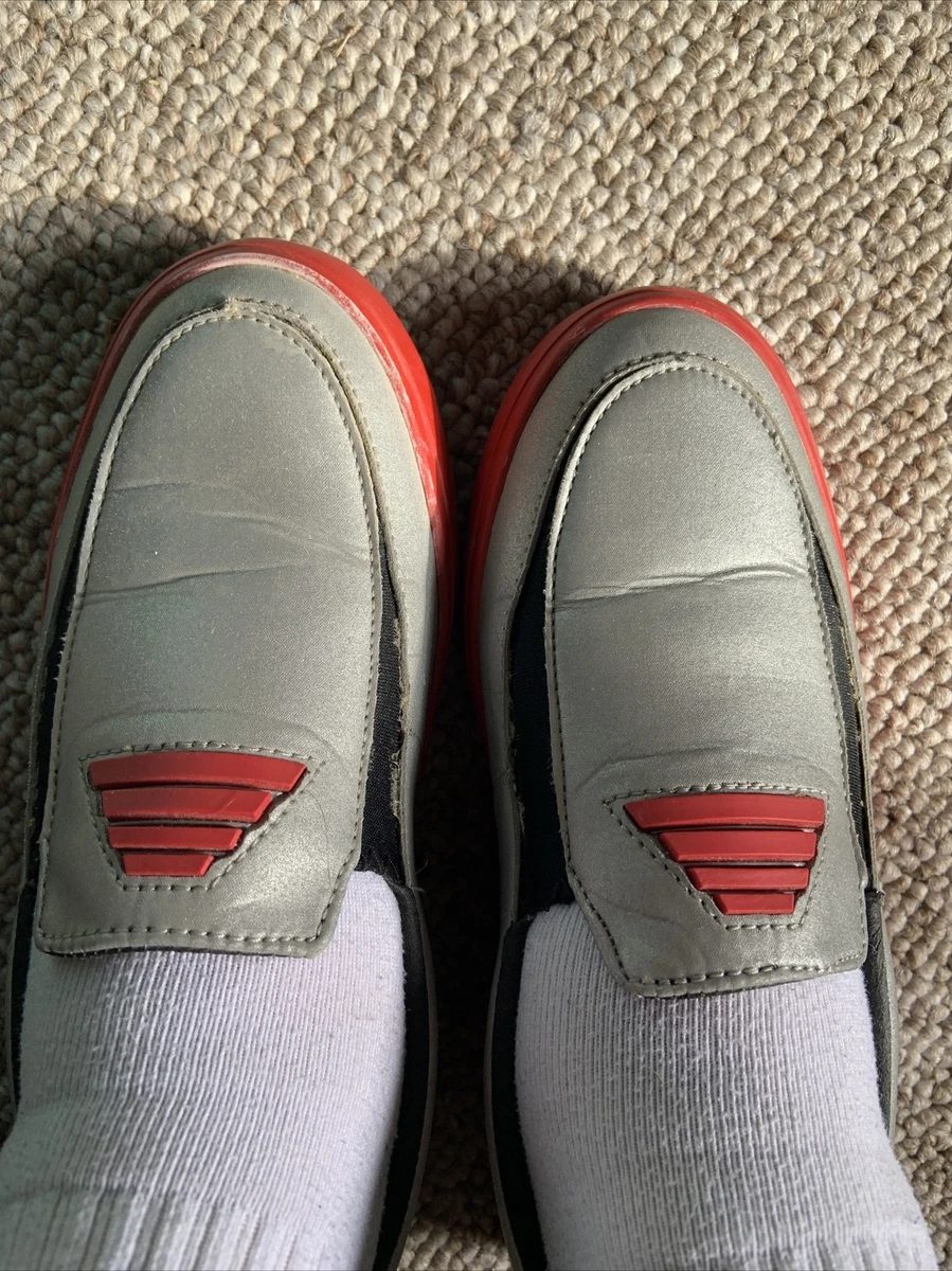 Macbeth slip on 2025