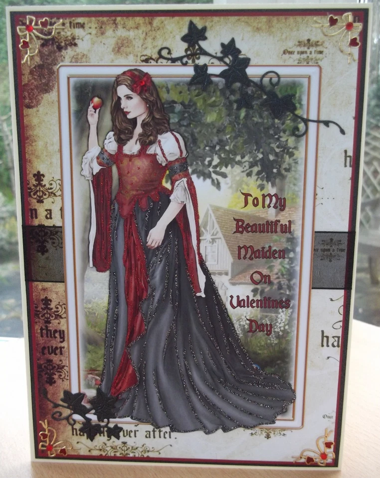 Tarjeta de día de San Valentín pagana personalizada gótica medieval cuento de hadas doncella Foto 3 de 4