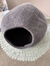 Home Sole artisan made, modern wool cat dog bed 21" round, 12" high, Mid Grey