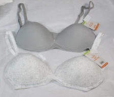 NEW set of 2 WARNER'S LIGHT LIFT wire free  BRAS 40030 SOLID GRAY WHITE ROSES