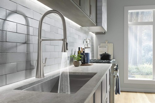 KOHLER Graze Single-Handle Standard Kitchen Faucet in Vibrant Stainless - Picture 2 of 4