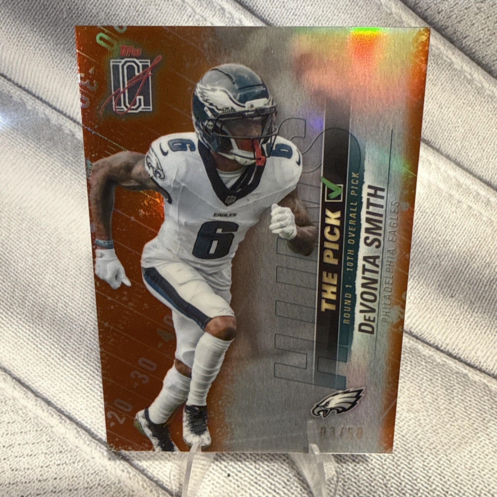 DeVonta Smith Topps 2025 Signature Class The Pick Insert #TP-25 Eagles /50