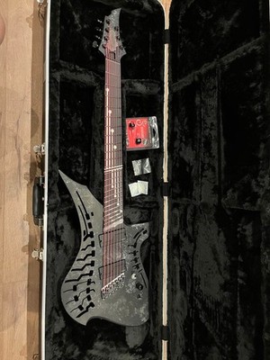 Etherial Guitars Azwen 7 / E-Gitarre mit HC