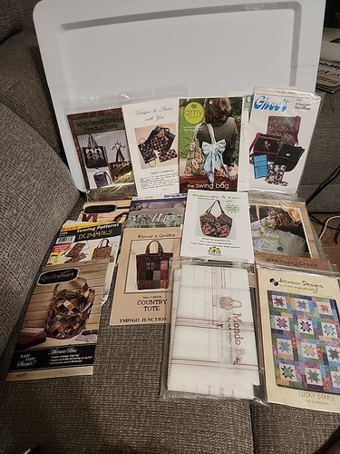 Lot Of VTG Sewing Patterns And Instructions. Quilts, Bags