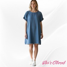 BDG Urban Outfitters Women's Denim Shift Dress Sz M with Frayed Hem Short Sleeve