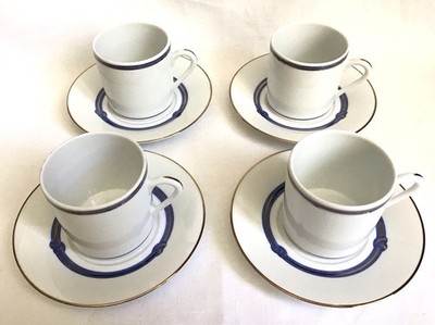 CHRISTOFLE PORZELLAN RUBANEA KNOTEN BLAU GOLD SET 4 KAFFEETASSEN MIT UNTERTASSEN