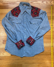 70's vintage Levi's western shirt SIZE L snaps denim plaid