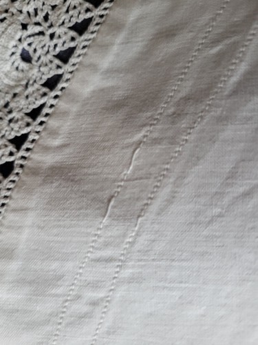 N08 Ancienne taie d'oreiller de bébé coton dentelle crochet Old baby pillowcase - Imagen 7 de 7