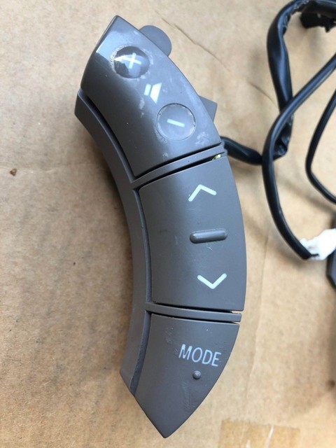 Toyota Tundra steering wheel radio control & blank cover for opposite