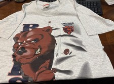 1994 Nutmeg Vintage Chicago Bears Graphic T Shirt Medium