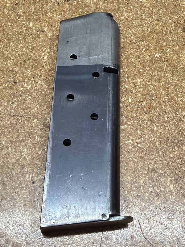 1911 2 Tone Early Pin Magazine